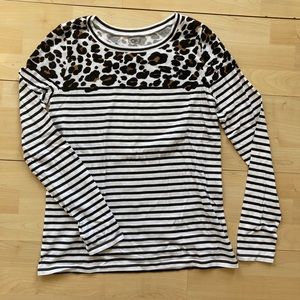 Long Sleeve Stripe Crew Neck